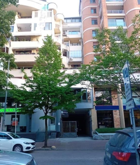 Апартаменты Tirana Road Blloku Area Экстерьер фото